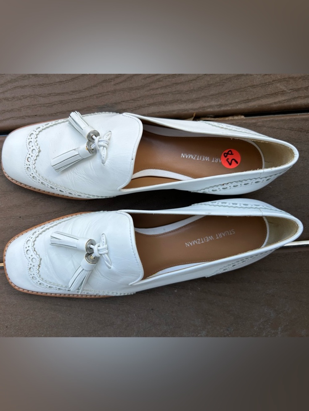 Stuart Weitzman White Leather Tassel Brogue Loafers